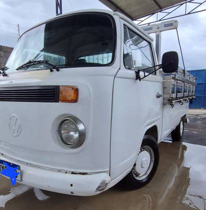 VOLKSWAGEN KOMBI 1.6 MI PICK-UP CS 8V GASOLINA 2P MANUAL VOLKSWAGEN KOMBI 1.6 MI PICK-UP CS 8V GASOLINA 2P MANUAL